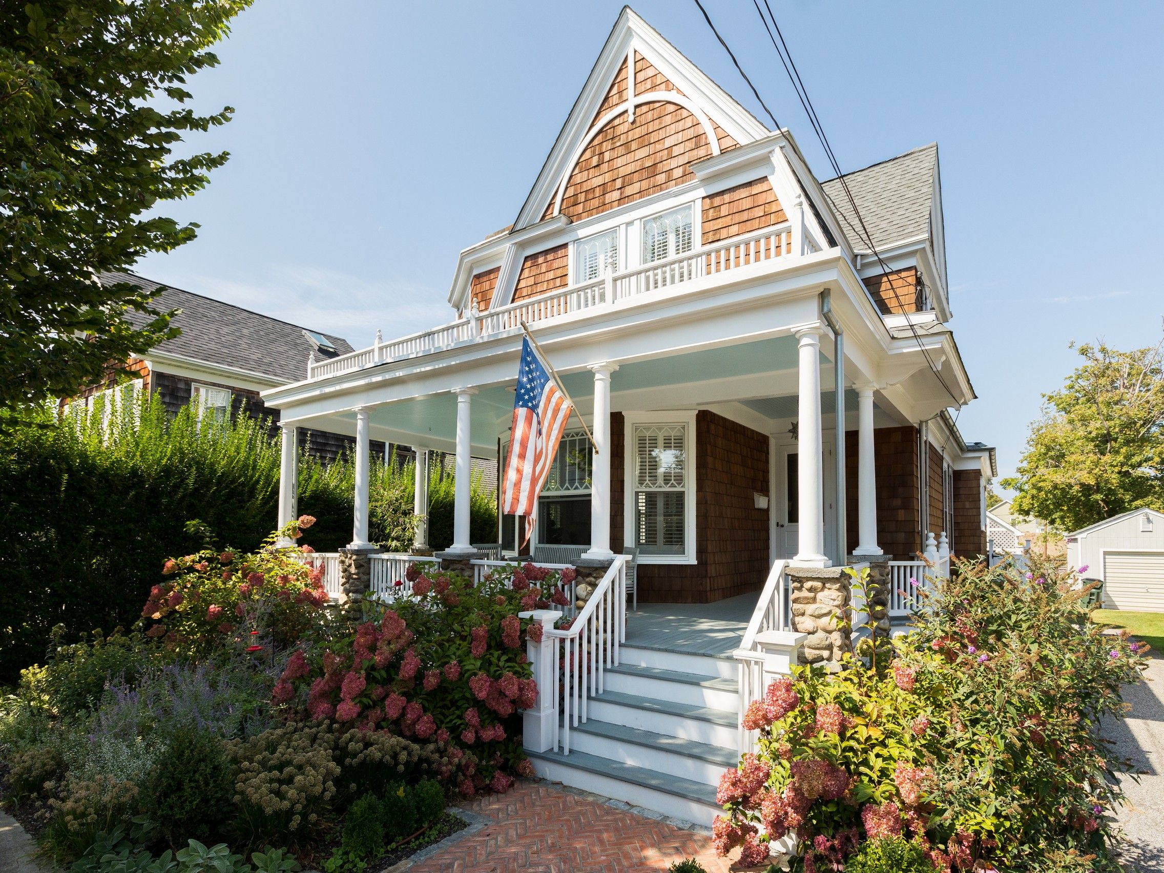 152 Central Ave, Greenport, NY 11944 Out East