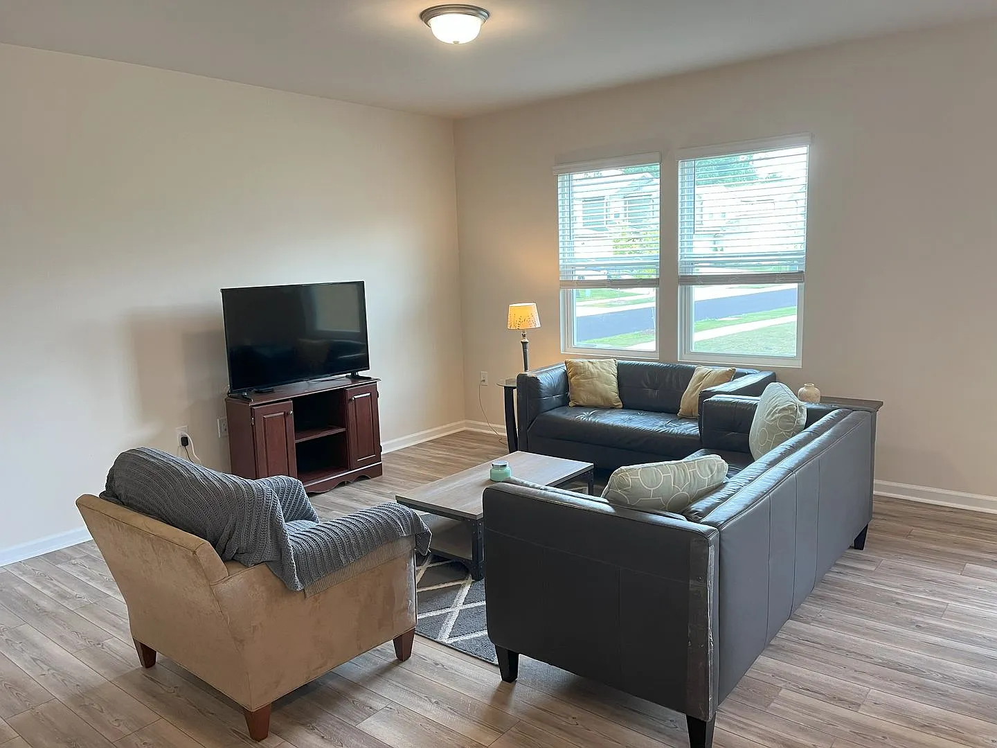 Beautiful corner home in Wendell- 3 Bedroom 2.5 bath - wonderful amenities! — Photo 4