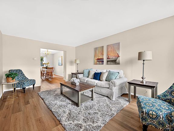 2nd image of 1302 Delvale Ave