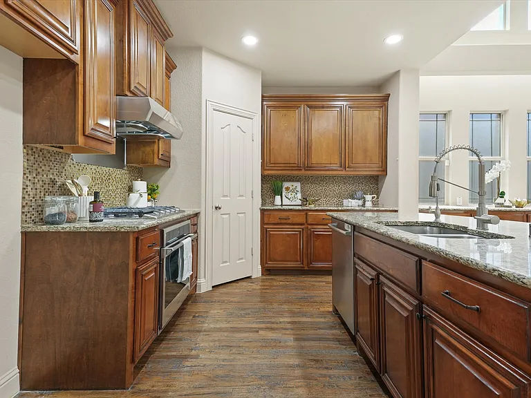 11553 Penick Way — Photo 55