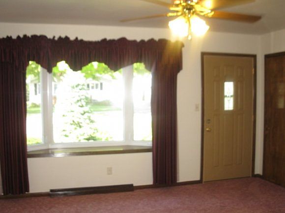 1st image of 364 Salem Ave
