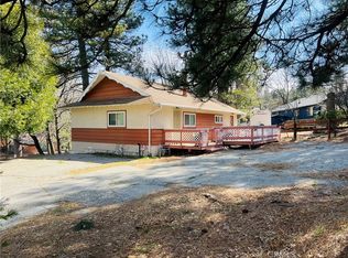 304 Forest Cir, Crestline, CA 92325