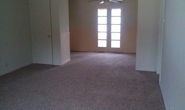2nd image of 1720 S Drollinger Rd