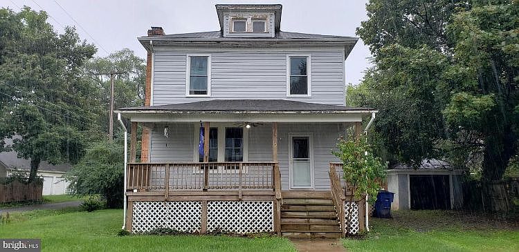 1st image of 15 E Stonewall Dr