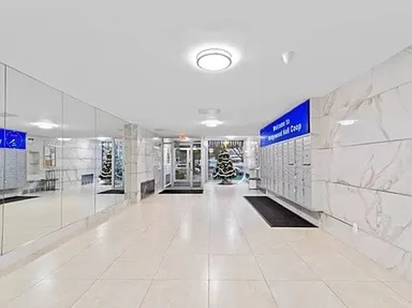 2580 Ocean Parkway image 20 of 23