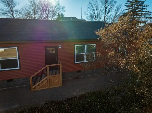 422 Court Ave, Sandstone, MN 55072