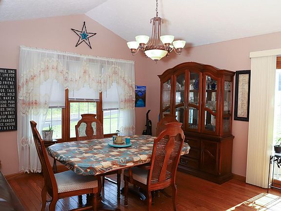 5th image of 10561 E Glenwood Terrace Ln