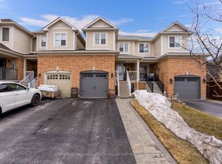 96 Majesty Blvd, Barrie, ON L4M0E5