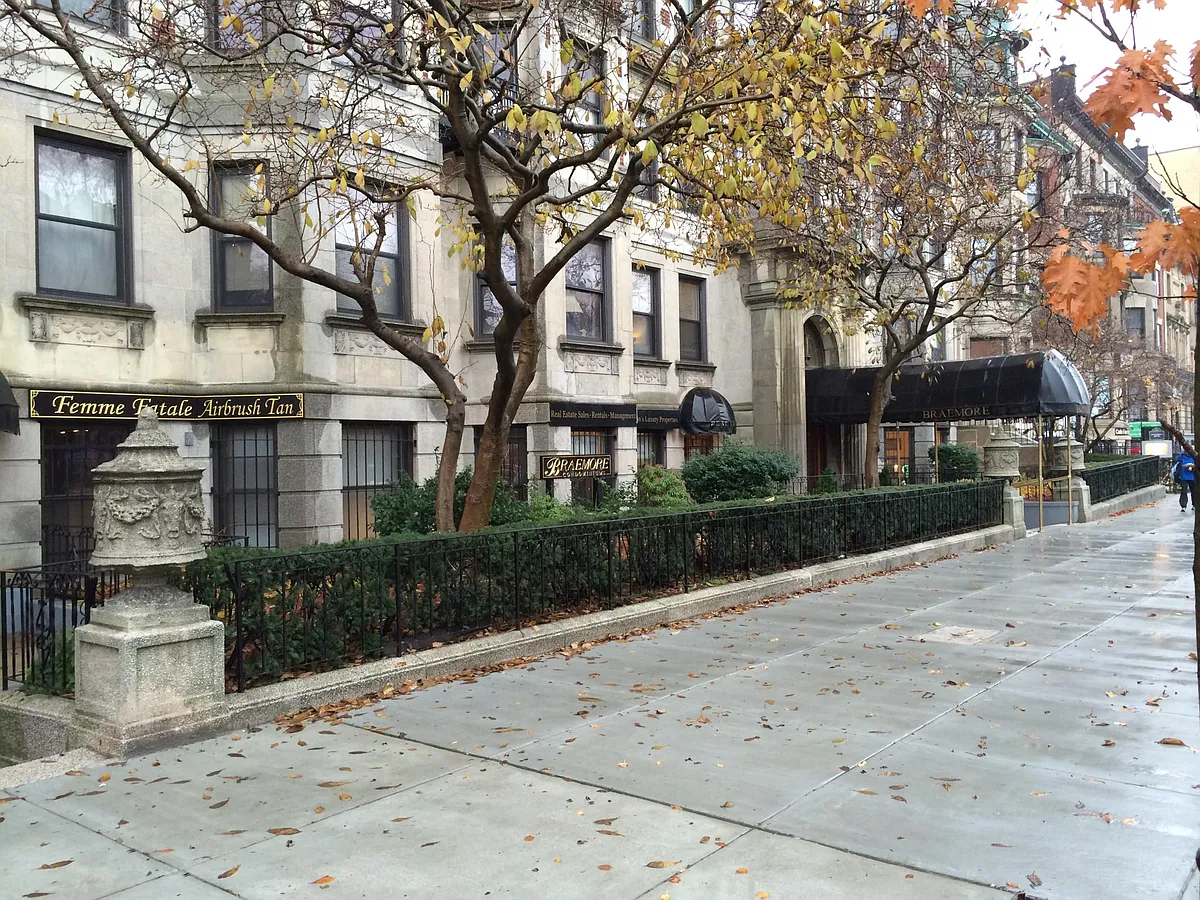 Photo 2 of 17 - 464 Commonwealth Ave #73 - Boston, MA Building Photo - 464 Commonwealth Ave #73