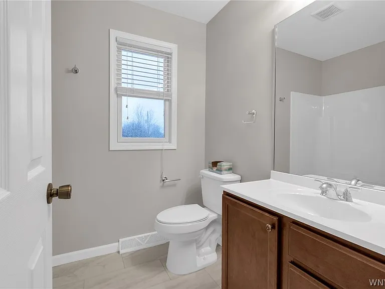 940 Reserve Rd — Photo 24