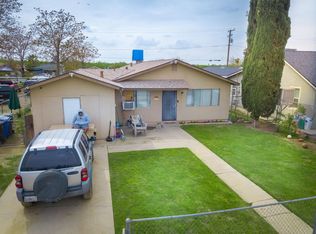 287 S Market St, Pixley, CA 93256