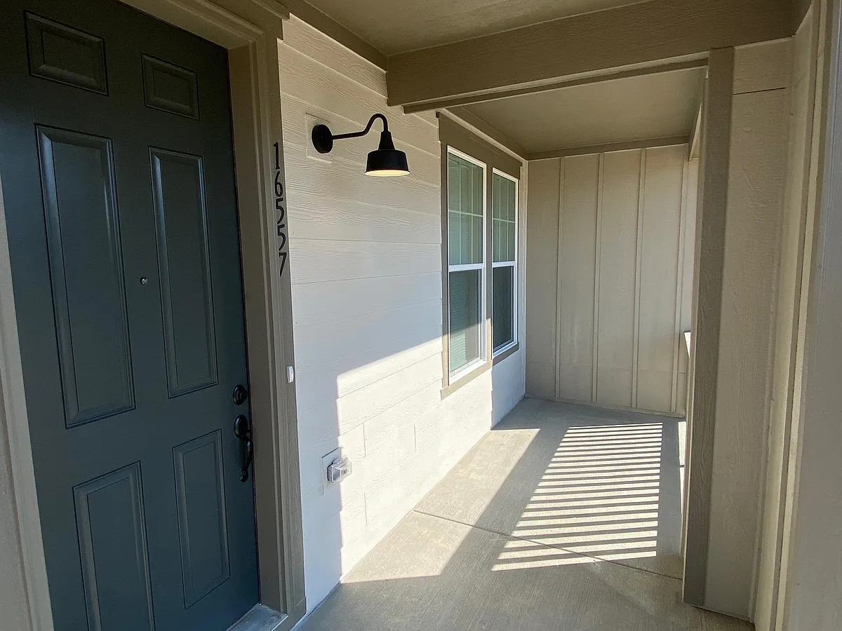 Building Photo - 16557 Umatilla Pl