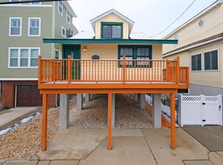 42 Barberie Ave, Highlands, NJ 07732