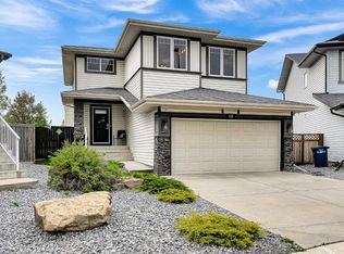 128 NE Reunion Mews NW, Airdrie, AB T4B 0J5