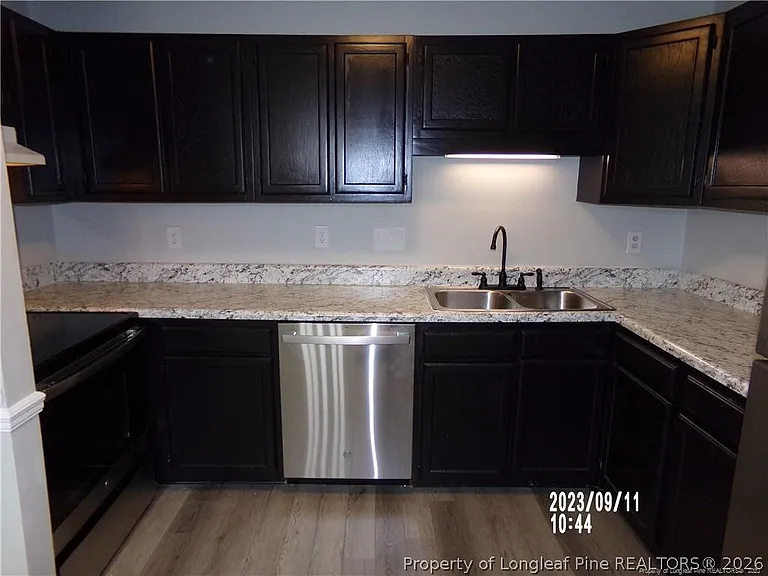 118 Girard Ave #118 — Photo 8