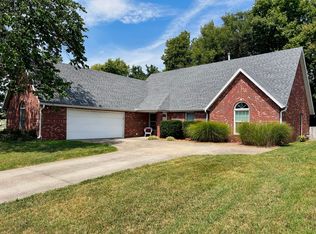 3639 E Bowman St, Springfield, MO 65809