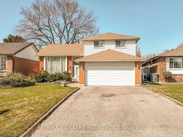 34 Deerfield Cres, Brampton, ON L6T 1K7