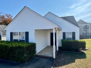 2601 Lilymount Dr, Raleigh, NC 27610