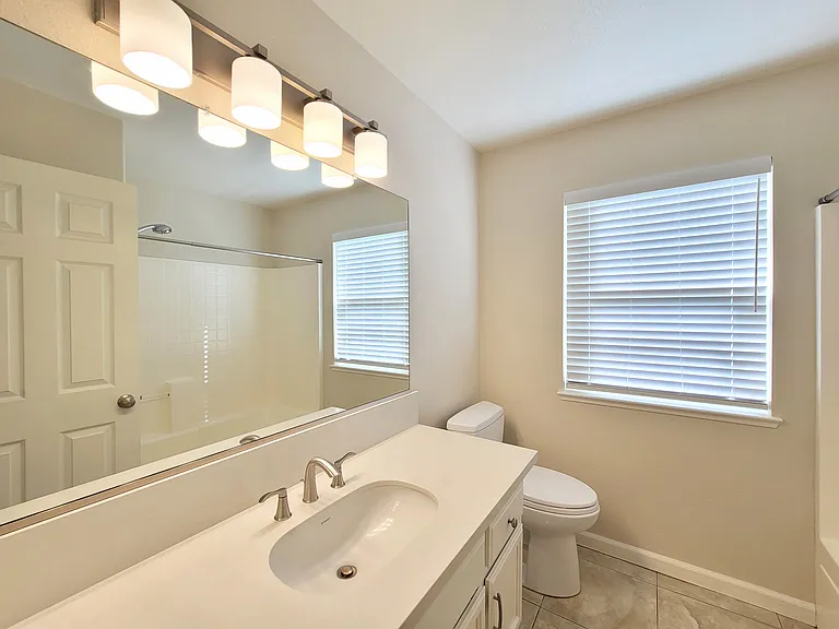 3008 Coach Lite Dr — Photo 21