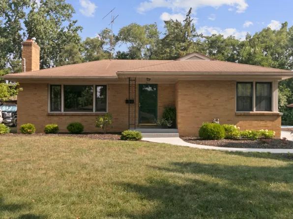 1701 8th St NW, Grand Rapids, MI 49504