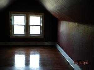 3rd image of 4530 Camden Ave N