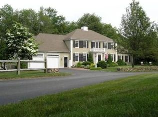 33 Barstow Ave, Norwell, MA 02061
