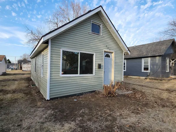 322 24th St SW, Mason City, IA 50401