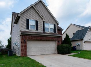 6923 Woodhaven Place Dr, Louisville, KY 40228