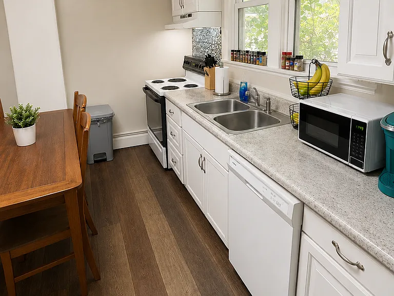 640 Murray Ave SE — Photo 10
