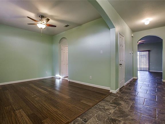 2nd image of 529 Grant Ln