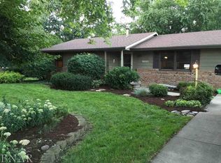 18962 Terrace Valley Dr, Bloomington, IL 61705