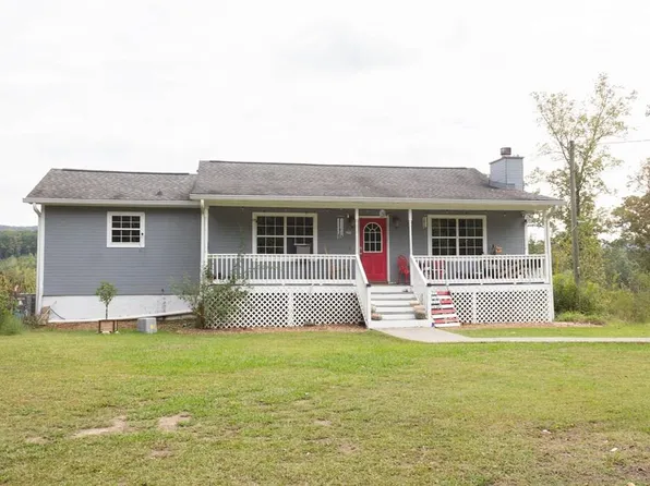 711 N Ridge Rd, Trion, GA 30753