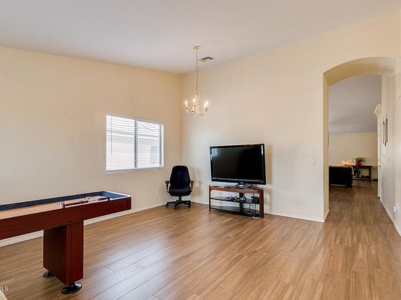 5th image of 2166 N Cintino Pl