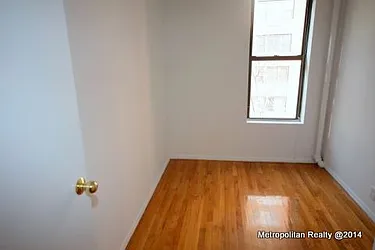 Rented by Metropolitan Realty