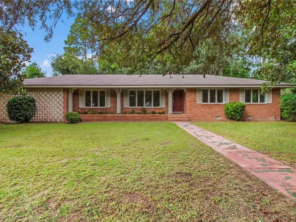 700 Fort King George Dr, Darien, GA 31305