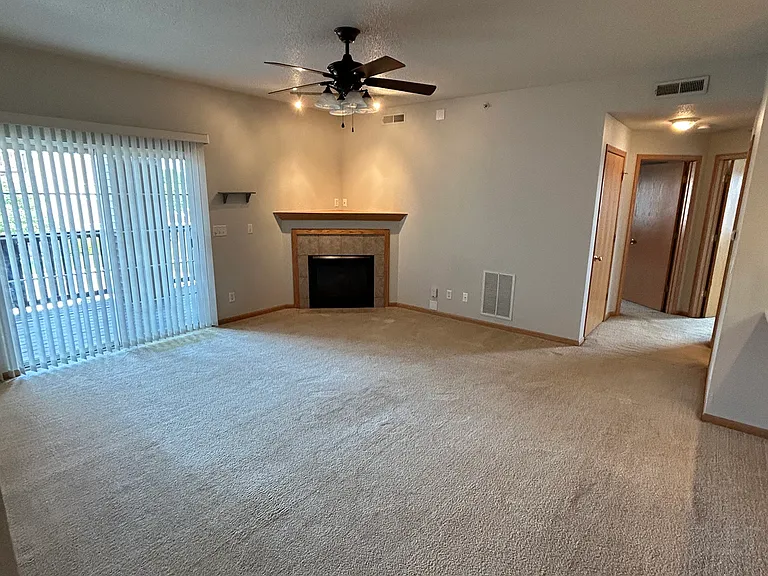 560 Kansas Ave #7 — Photo 29