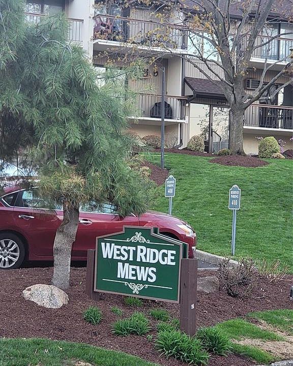 1st image of 404 W Ridge Mews #4D