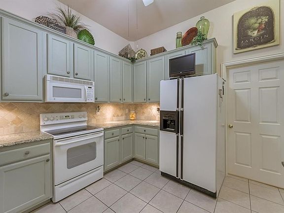 3rd image of 1769 Massey Dr