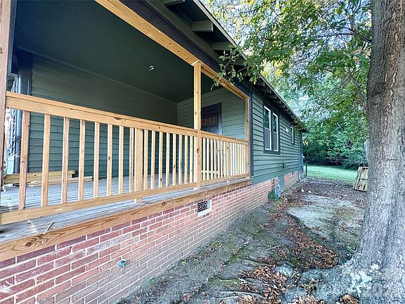 4th image of 427 E Orr St