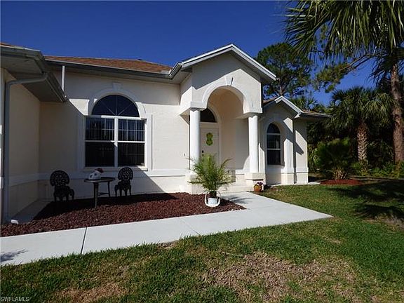 2nd image of 507 Poinsettia Ave