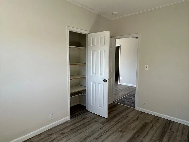 1572 Main Rd — Photo 5