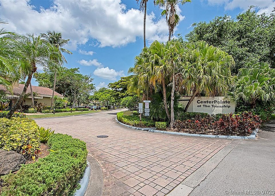 Neighborhood Entrance