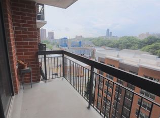 700 1st St APT 10T, Hoboken, NJ 07030