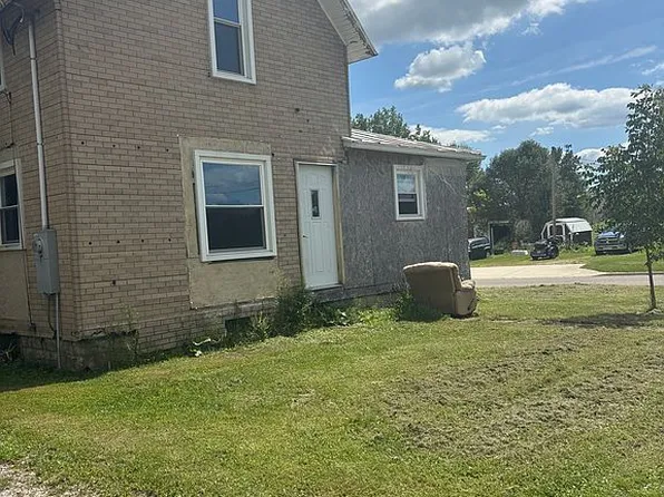 309 S 3rd St, Pioneer, OH 43554