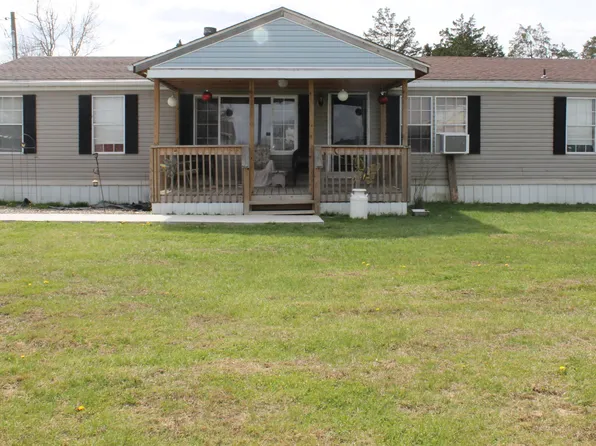 130 Foxlane Rd, Jeffersonville, KY 40337