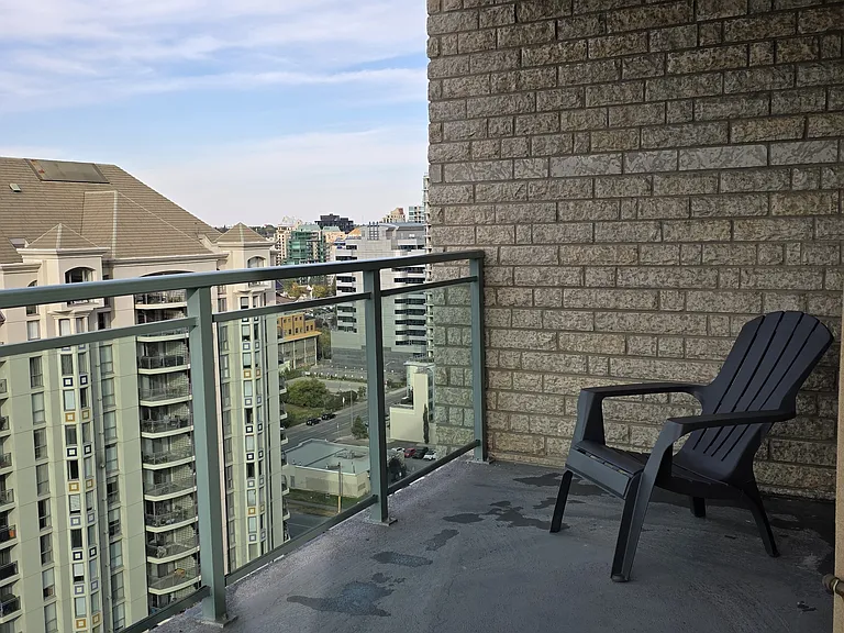 1121 6th Ave SW #1811 — Photo 38