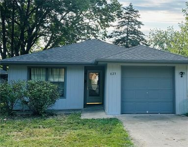 823 S Raymond St, Independence, MO, 64050