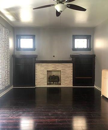 5th image of 4424 N Sawyer Ave #1F