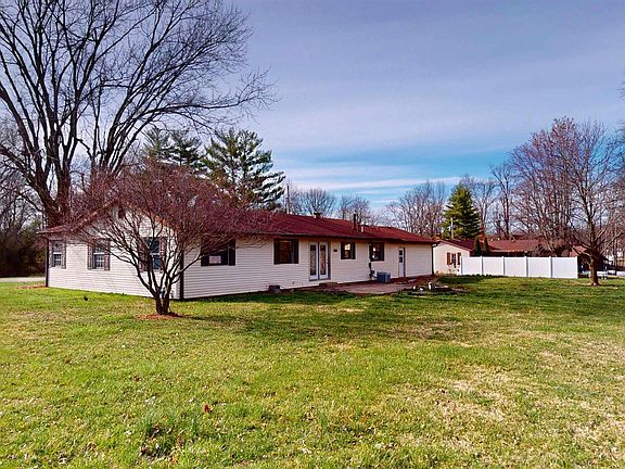 3rd image of 4120 N Prides Creek Dr