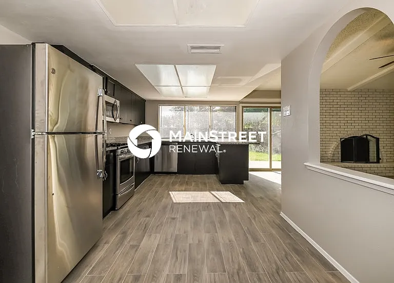 450 Thistle Dr — Photo 6